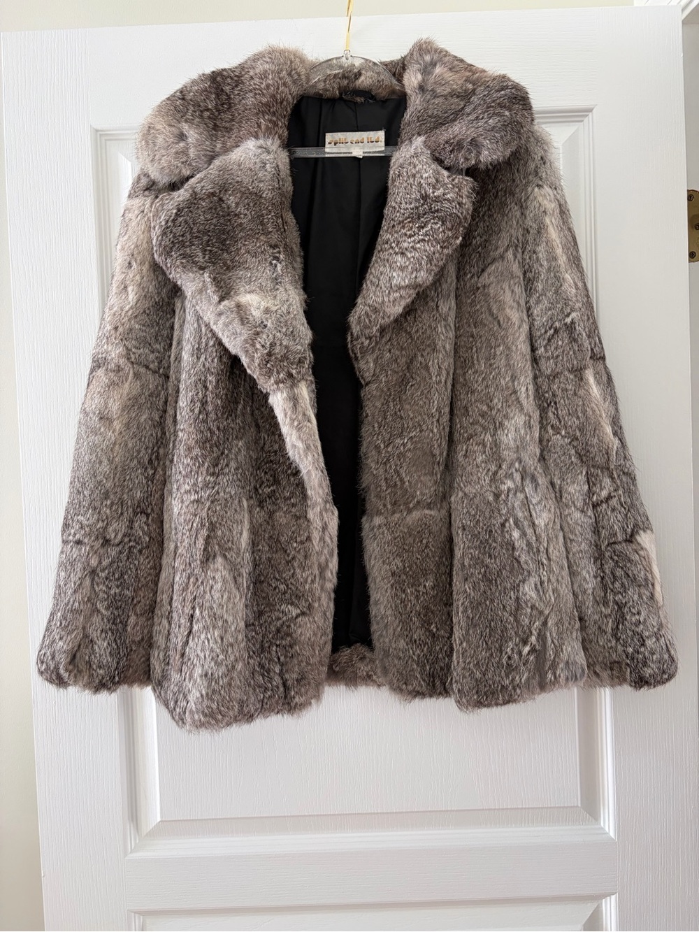 Vintage Rabbit Fur Coat size medium - Picture 2 of 14